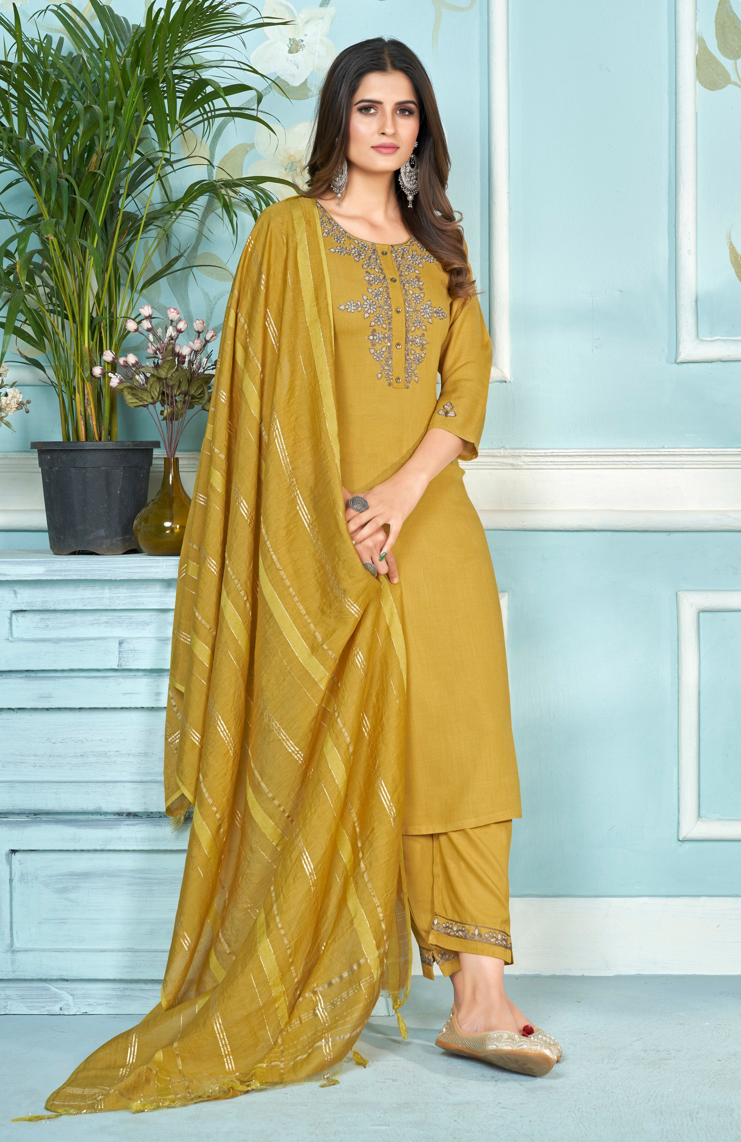 Embroidered Kurti With Pant & Dupatta