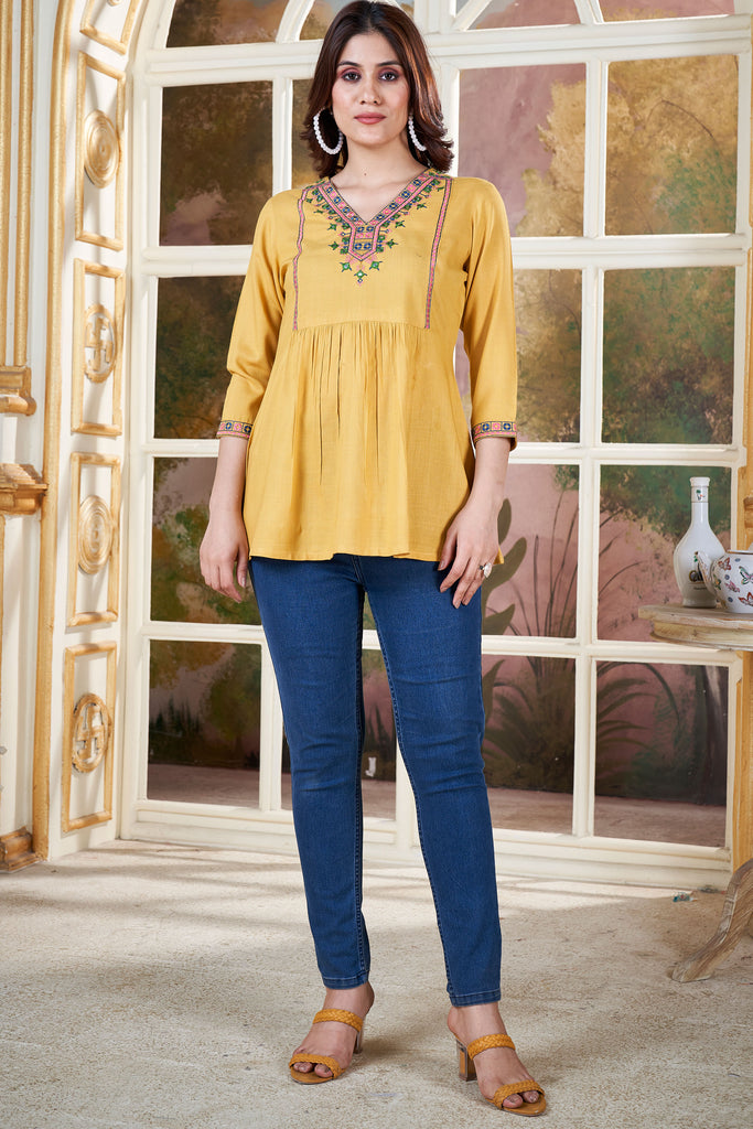 Women Thread Work Kurta