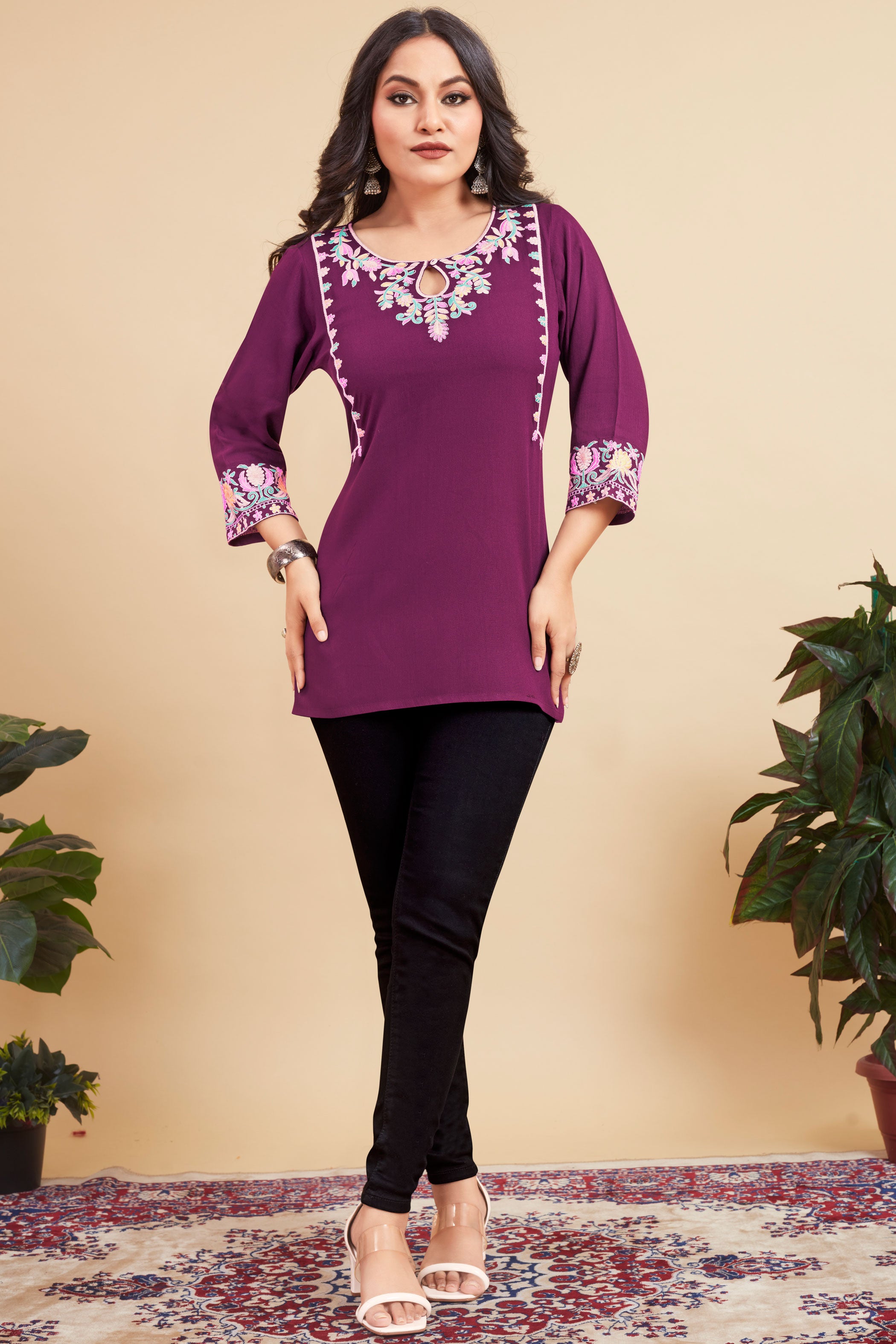 Burgundy Floral Embroidered Thread Work Straight Kurta
