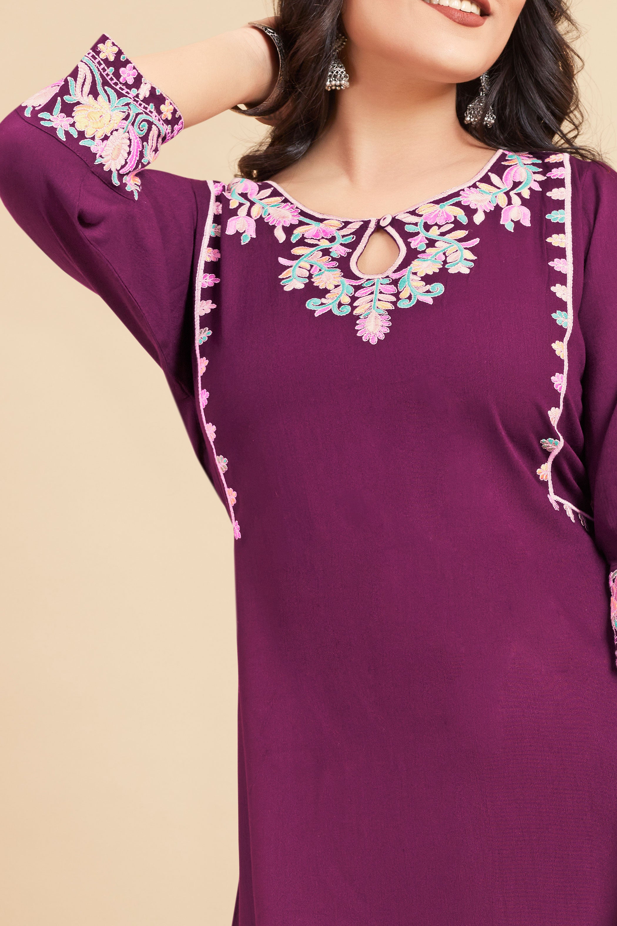 Burgundy Floral Embroidered Thread Work Straight Kurta