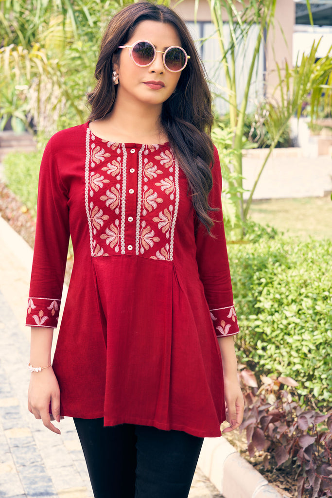 Floral Yoke Design Thread Work Short Kurti