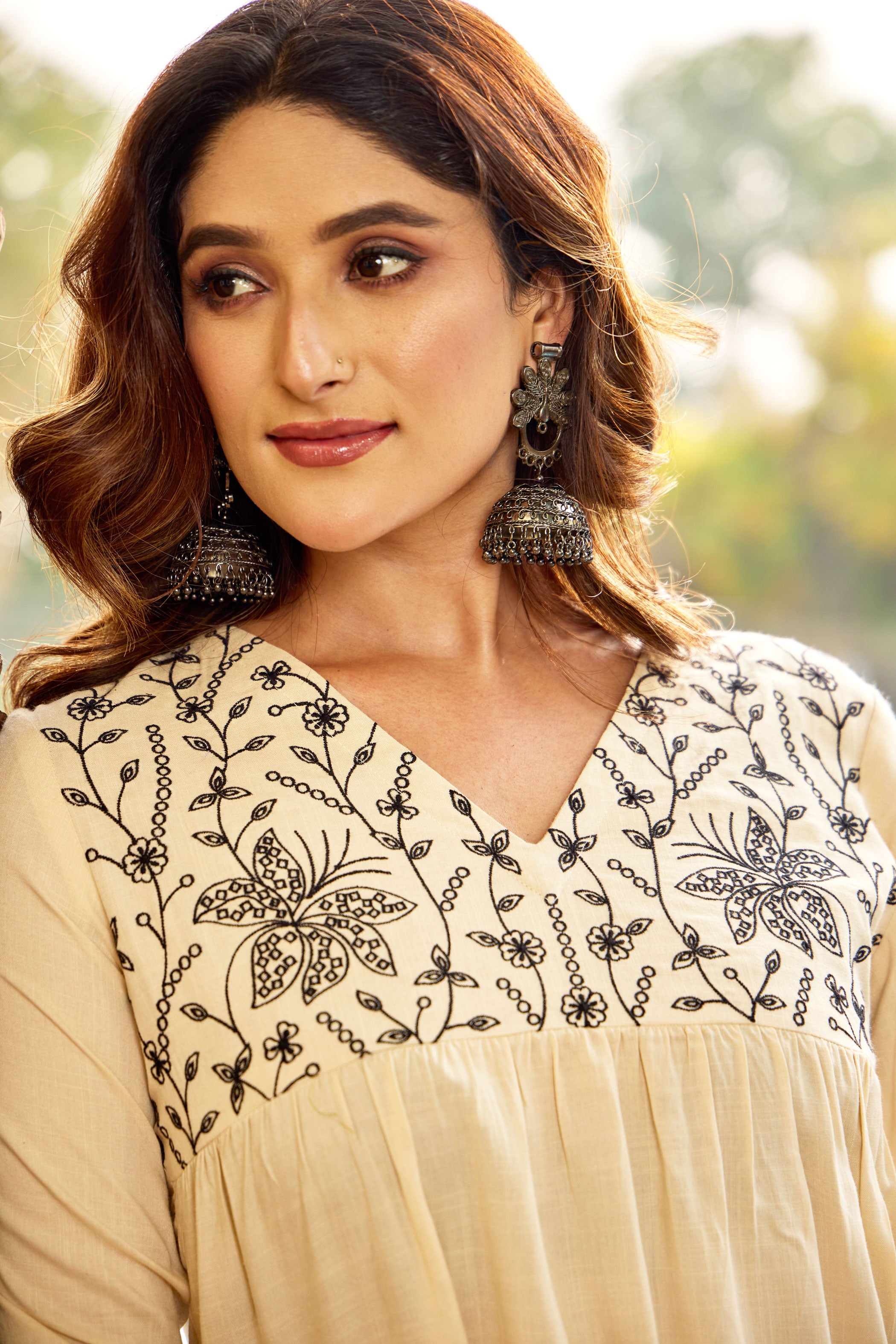 Cream & Black Floral Embroidered Thread Work Tunic With Palazzos